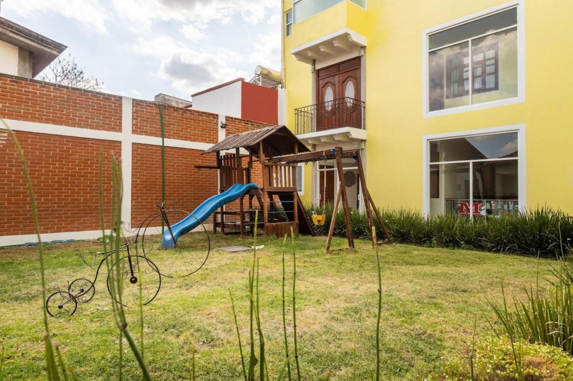 Oyo Hotel Emperadores Inn, Атлиско Экстерьер фото